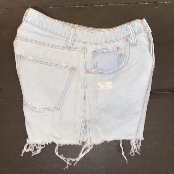 Wild Fable Size 2 Wash Out Denim Cutoff Button Fly Jean Shorts - Picture 8 of 9
